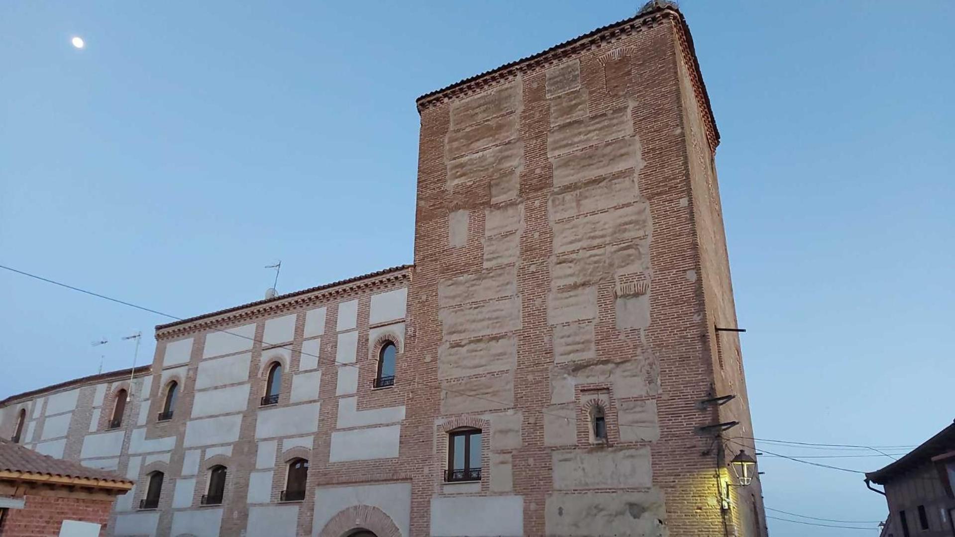 Casa Rural El Torreon Fontiveros ภายนอก รูปภาพ