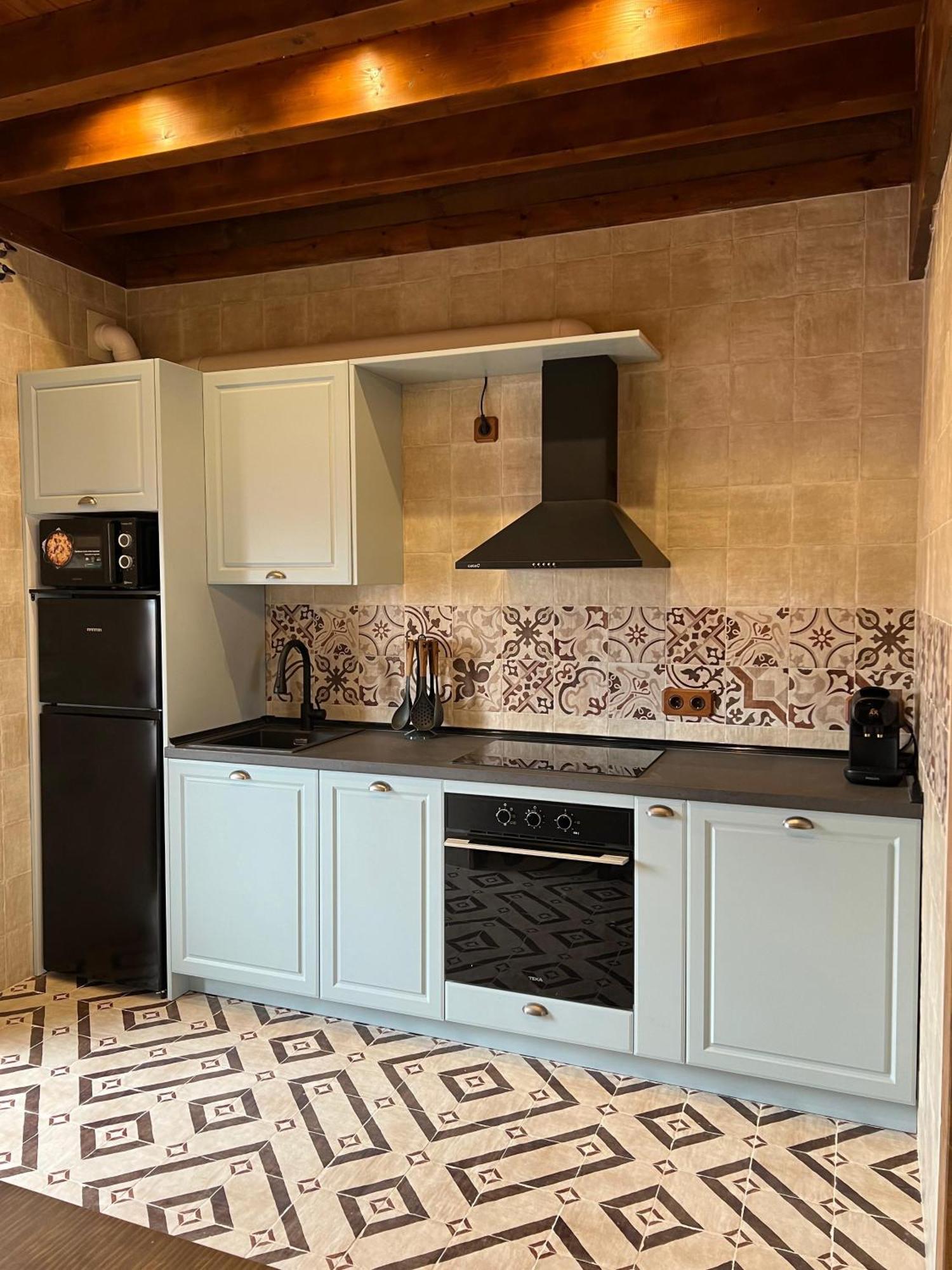 Casa Rural El Torreon Fontiveros ภายนอก รูปภาพ